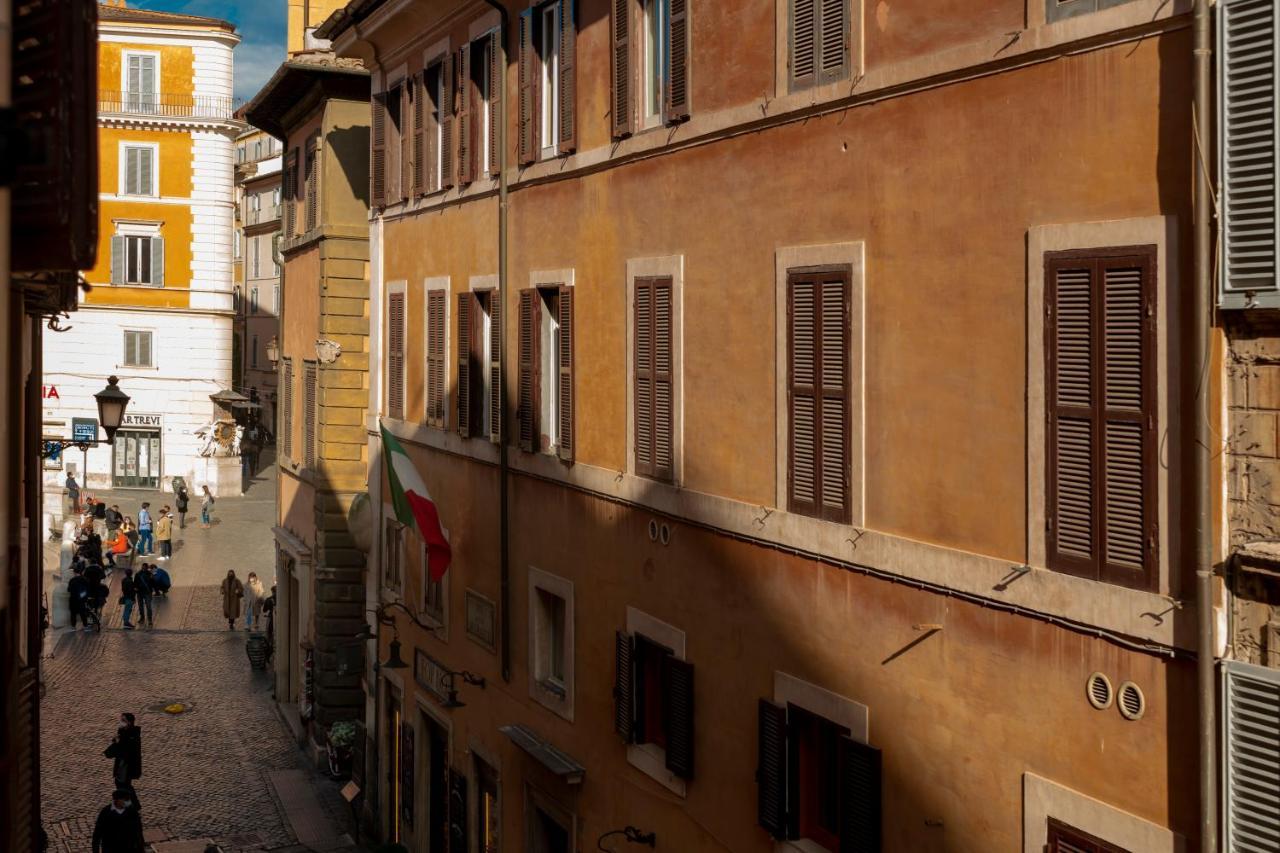 Lovely New Home, Fontana Di Trevi Rome Luaran gambar